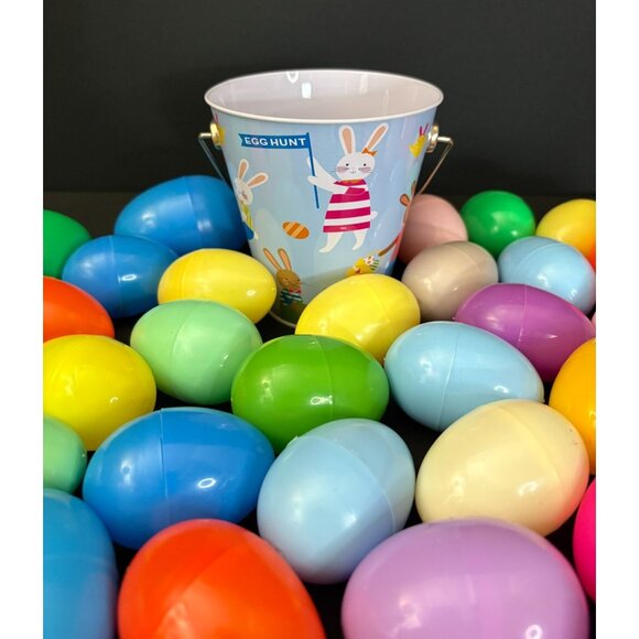 Easter Eggs Egg Hunt Vintage Plastic Bunny Rabbit Bucket Fiesta Bunnies Candy - Picture 6 of 6